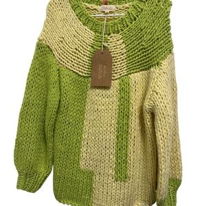 Listicle‎ Green and Cream Cowl Neck Sweater